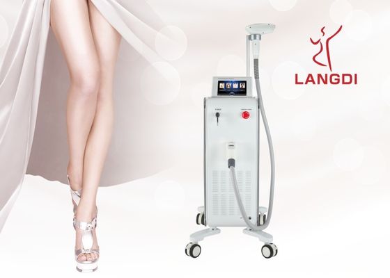 4 máquina del retiro del pelo del laser del diodo de los sistemas de enfriamiento 808nm para la clínica médica